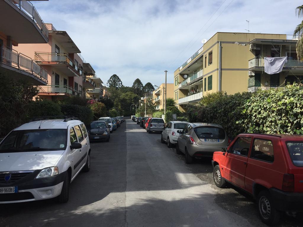 B&B Il Bagolaro Dell'Etna Sant'Agata Li Battiati Экстерьер фото